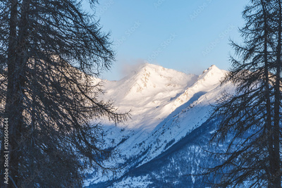 image to crop