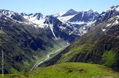image to crop