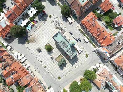 image to crop