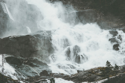 image to crop