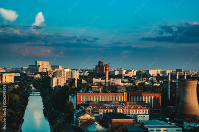 image to crop