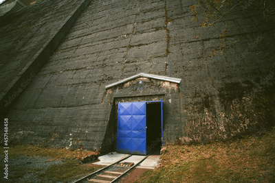 image to crop