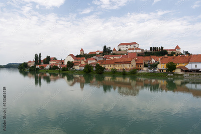 image to crop