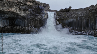 image to crop