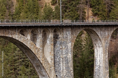 image to crop